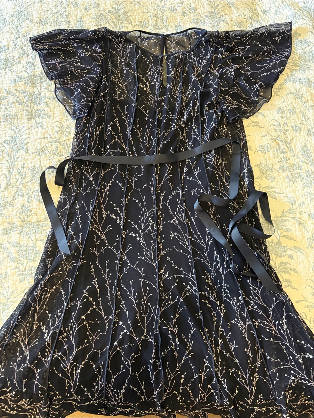 Jessica Howard Black Sheer Floral Branch Print Dress with Ribbon Tie